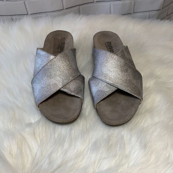 Munro Gia Silver Camo Mules Slides Size 6.5 - Picture 3 of 8
